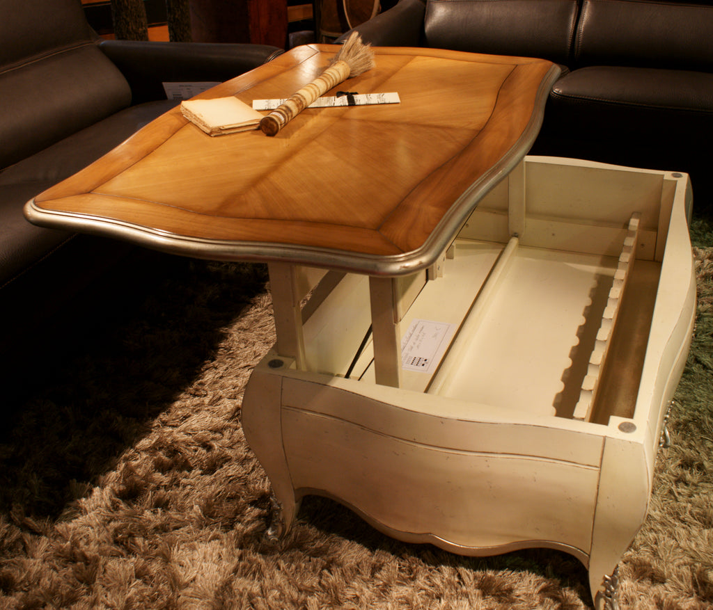 Exquisite Louis XV style coffee table (124x78x41cm) featuring a precious wood marquetry top, curved cabriole legs, and a drawer with brass hardware