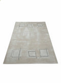 Short-pile rug 150x200cm with subtle geometric square pattern in beige taupe